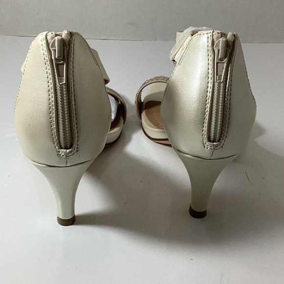 Style & Co. Phillys Two-Piece Evening Sandals - Picture 5 of 9